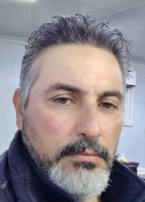 Edres из بنغازي 48 лет