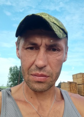 Дмитрий из Зырянское 40 лет
