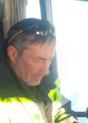 Павел из Тихвина 51 год