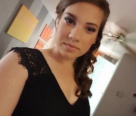 zuck, 44, Teshi Old Town