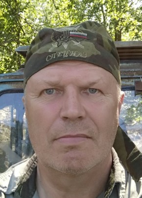 валентин, 59, Россия, Санкт-Петербург