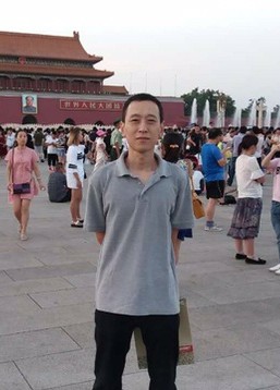 笑而忘书, 41, 中华人民共和国, 昆明市