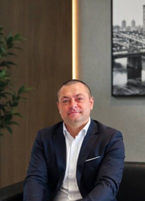Марсель Ахметшин из Уфы 41 год