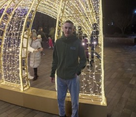 Анатолий, 21 год, Владивосток