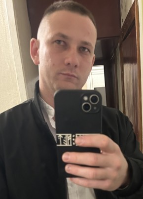Дима из Горад Барысаў 32 года