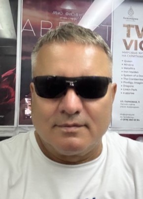 Анатолий из Севастополи 47 лет