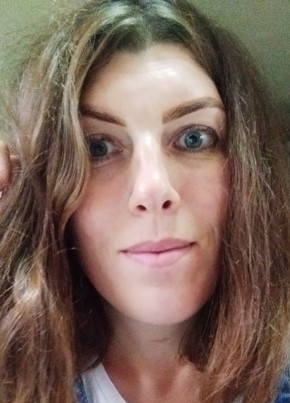 Ксения, 32, Россия, Свободный