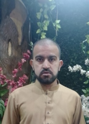 Hamzaahmadabbasi из مری 33 года