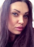 Карина, 27 лет, Астрахань