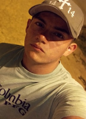 Jeam из Machala 18 лет