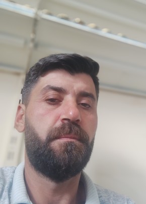 Özkan, 39, Cyprus, Nicosia
