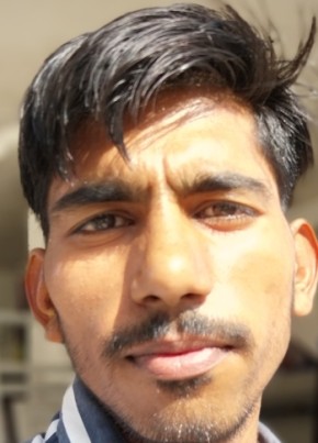Pardeep, 22, India, Gorakhpur (Haryana)