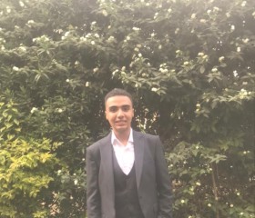 mohamed, 20, Alexandria