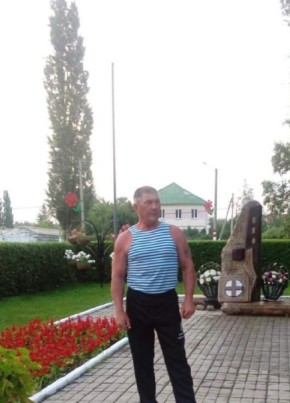 Сергей из Острогожска 63 года