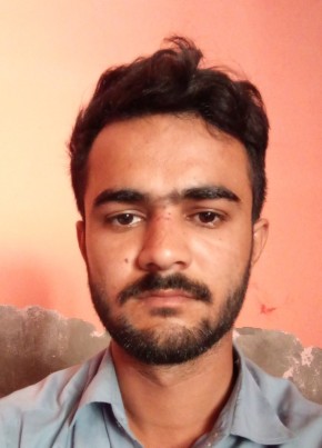 Uzair, 18, پاکستان, مِيانوالى‎