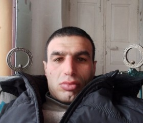 Karen Manukyan, 31, Tabriz