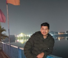 Manish, 26, Murliganj