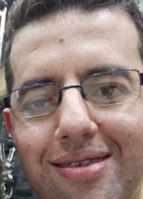 Rafael Bizelli из Guarulhos 42 года