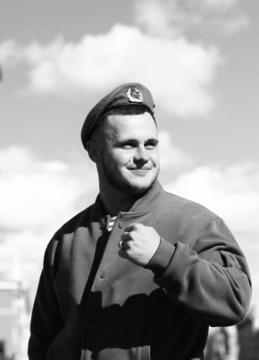 Влад из Санкт-Петербурга 20 лет