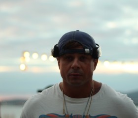 Sergey, 40, El Alamein