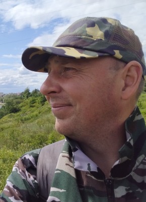 Валерий из Пскова 44 года