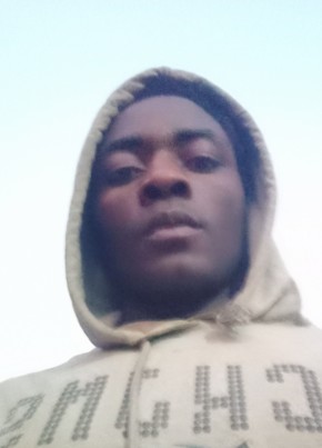 Sylvain, 18, Republic of Cameroon, Yaoundé