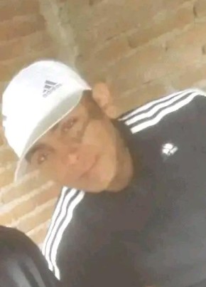 Carlos perea из Aguilares 42 года