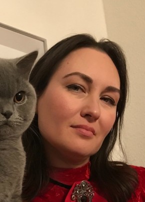 Olivia из Düsseldorf 48 лет