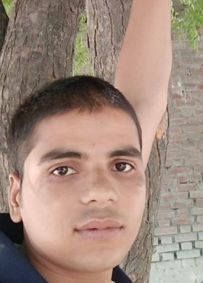 Manjeet, 25, India, Bahraich