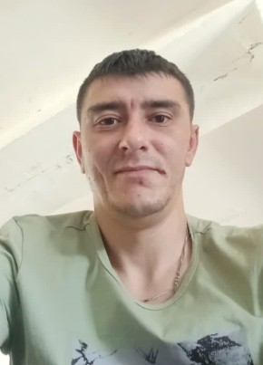 Артур, 32, Россия, Балашиха