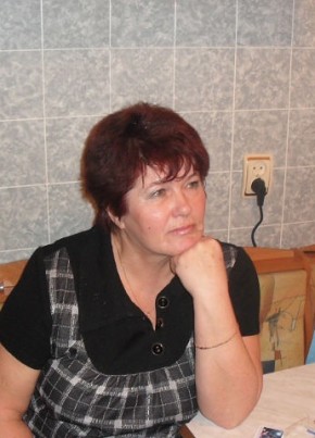 Стелла, 65, Россия, Горнозаводск (Пермская обл.)