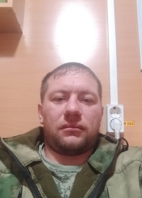 Андрей, 37, Россия, Сургут