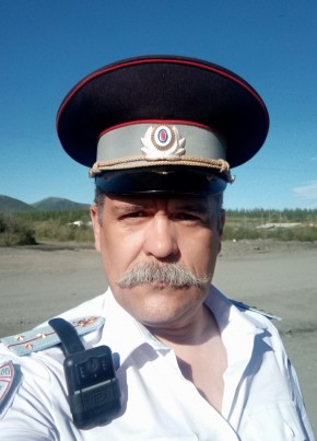 Александр, 50, Россия, Усть-Нера