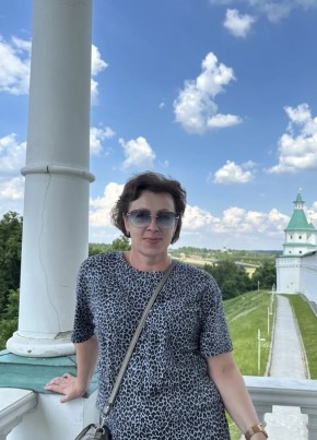 Елена из Екатеринбурга 48 лет