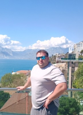 Максим из Antalya 38 лет