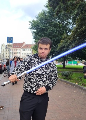 Иван из Калининграда 19 лет