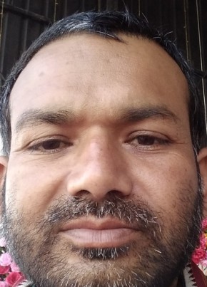 Manoj Kumar Maht, 37, India, Delhi