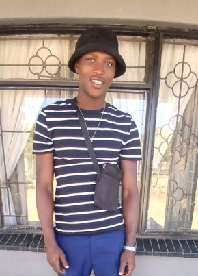 Si, 23, South Africa, Ekangala