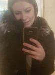 Lena, 28, Moscow