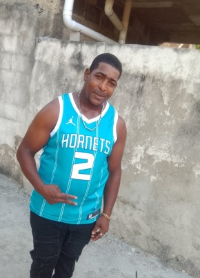 Adrián Brito из Santo Domingo 18 лет