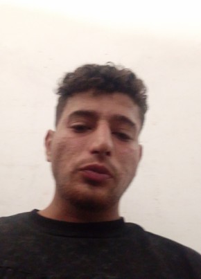 حمود حسني из غزة 21 год