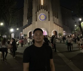 Nikko, 23, Quezon City
