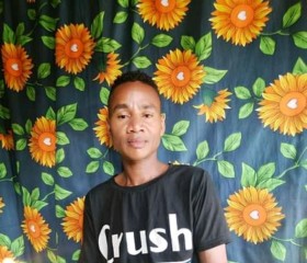 Jean victor, 18, Toamasina