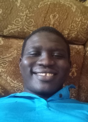 Cheikh Mamadou из Kaolack 28 лет