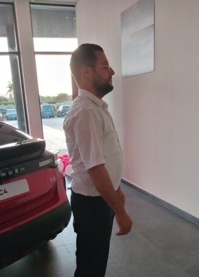 Nasroo из وجدة 37 лет