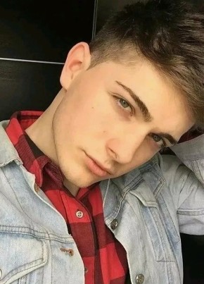 Иван, 20, Россия, Москва