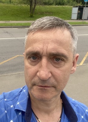 Игорь