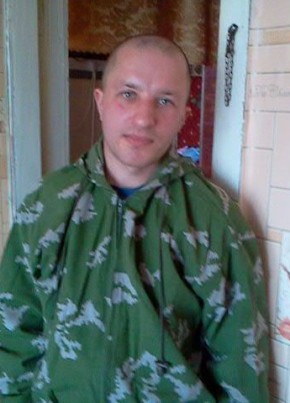 павел, 38, Россия, Саратовская