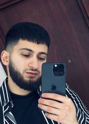 Мухаммед из Солнцево 22 года