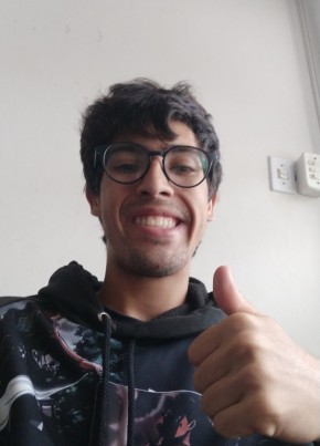 Erick из Campo Grande 22 года